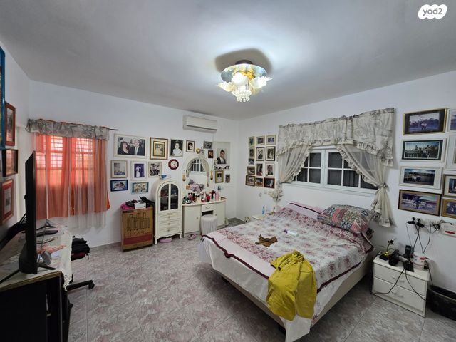 בית פרטי/ קוטג', עין מור 57, שאר העיר, מיתר / כרמית