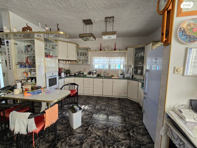 בית פרטי/ קוטג', עין מור 57, שאר העיר, מיתר / כרמית