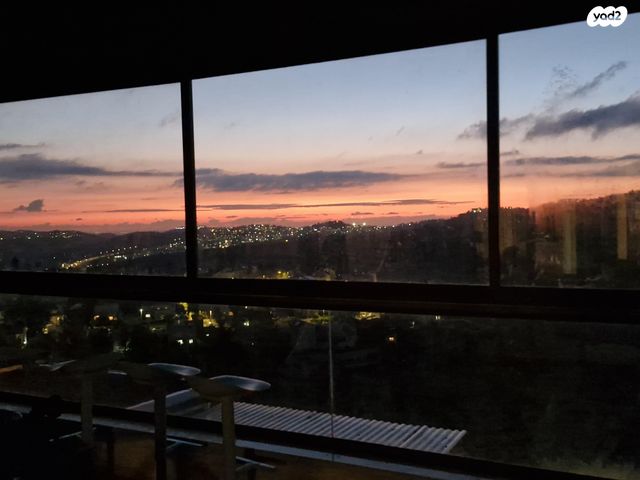 גג/ פנטהאוז, חרמון 30, שכונה ה'-ו', מבשרת ציון