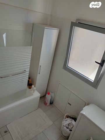 דו משפחתי, מגדלים, מגדלים, מגדלים