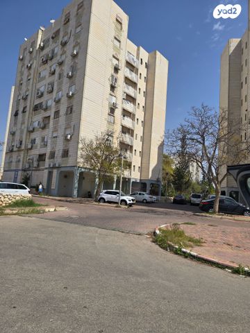 מרדכי נמיר 