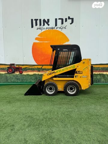 מודעת רכב מיני מעמיס
