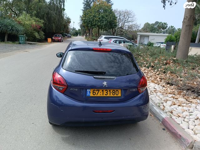 פיג'ו 208