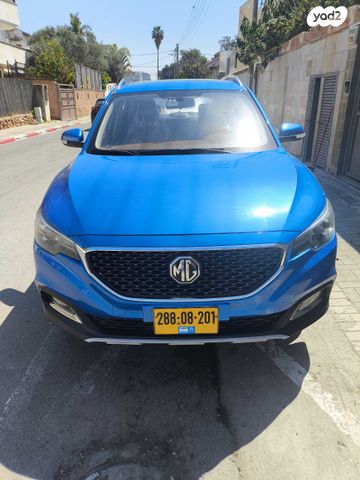 מודעת רכב אם ג'י ZS