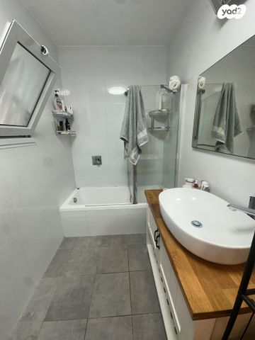 טריפלקס, לכיש, נווה אילן, אשקלון