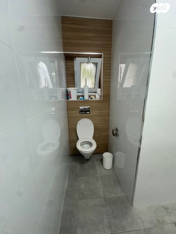 טריפלקס, לכיש, נווה אילן, אשקלון