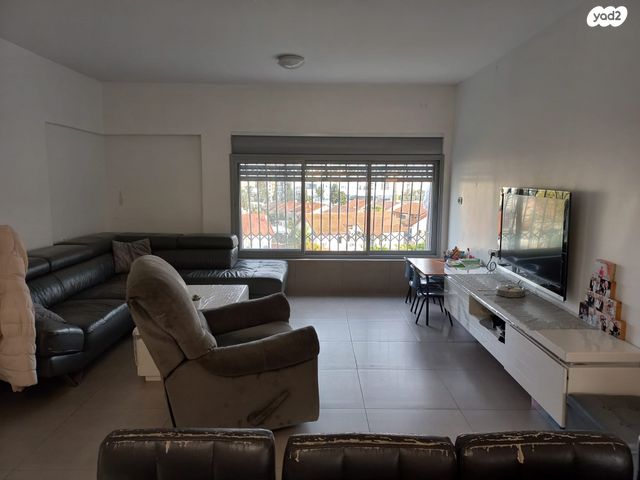 דירה, הגליל, אפרידר, אשקלון