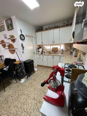 דירה, קרית ספיר, כפר סבא