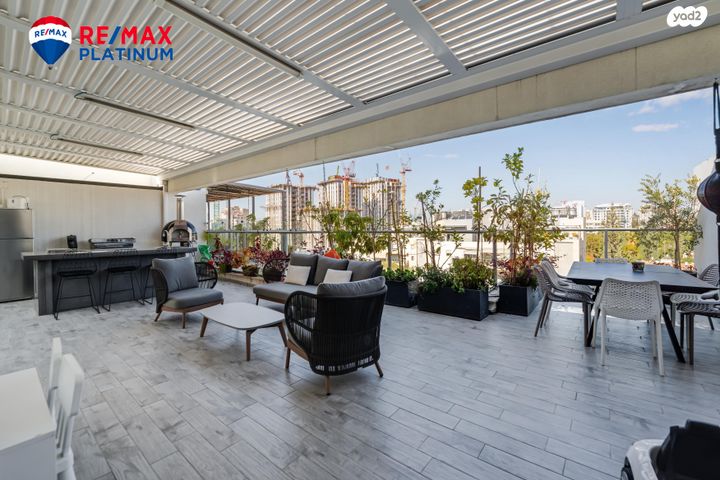 גג/ פנטהאוז, שטרן, קרית אונו