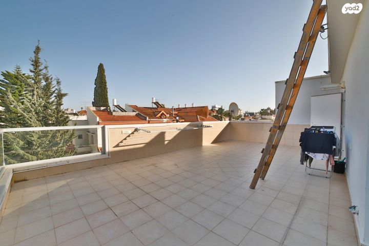 דו משפחתי, רסקו ב', חולון