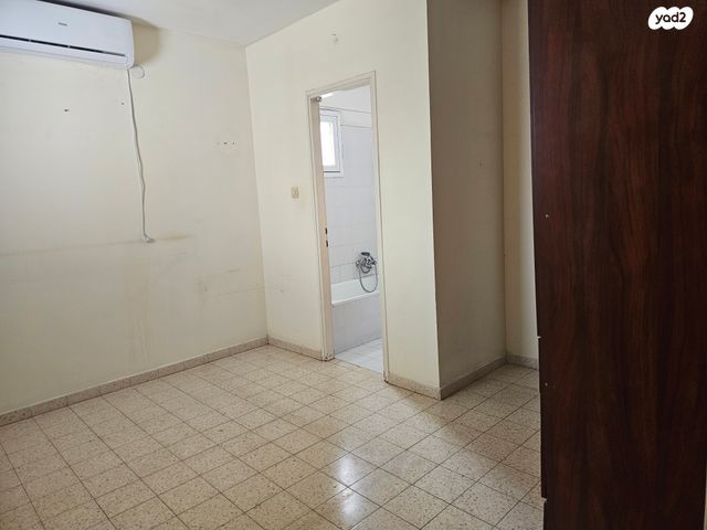 בית פרטי/ קוטג', בית דגן, בית דגן