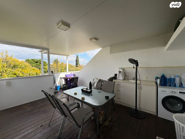 דופלקס, ד"ר משה סנה, סביוני הכפר, כפר סבא