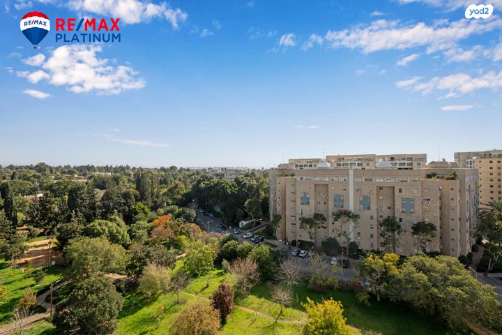 גג/ פנטהאוז, שטרן, קרית אונו