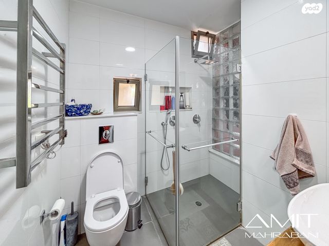 בית פרטי/ קוטג', שאר העיר, להבים