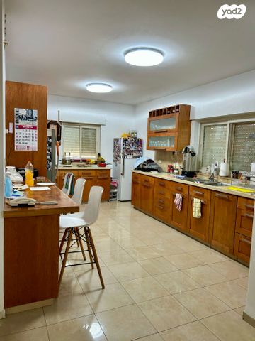 דו משפחתי, נווה מנחם, גבעת זאב