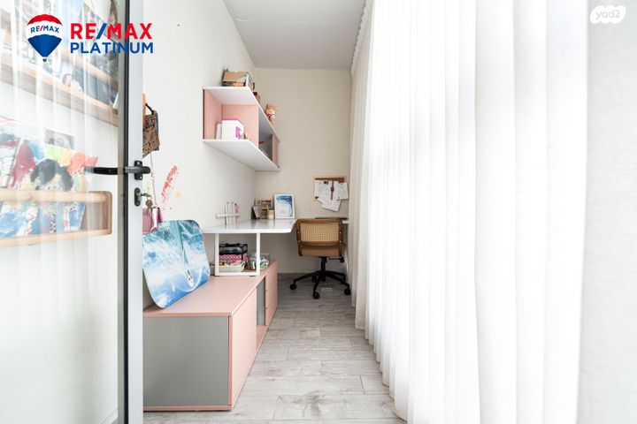 גג/ פנטהאוז, שטרן, קרית אונו