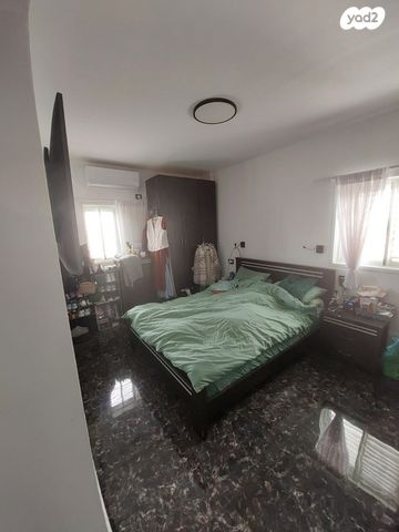 דירה, אבות ישורון 11, רובע ה', אשדוד