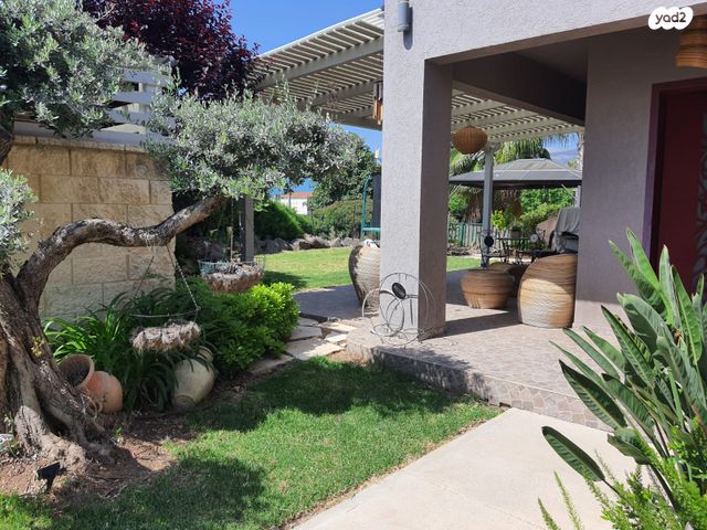 בית פרטי/ קוטג', מחניים