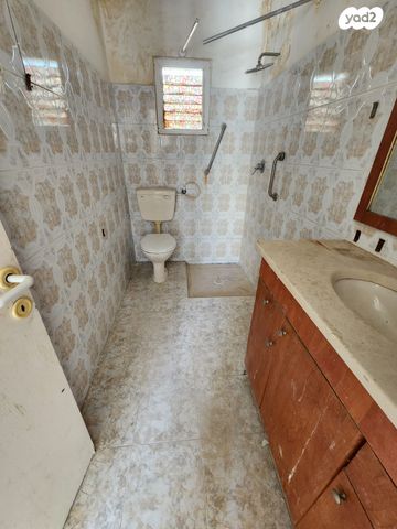 דירת גן, דרך השלום 77, שכונה ג', באר שבע