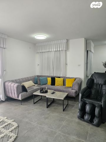 גג/ פנטהאוז, בית דגן, בית דגן