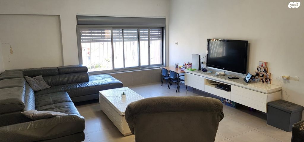 דירה, הגליל, אפרידר, אשקלון