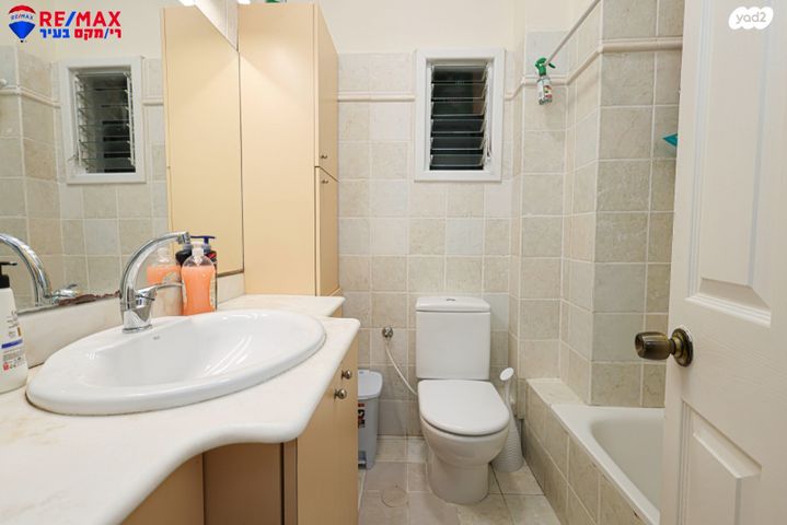 דירה, הנדיב, מרכז, הרצליה