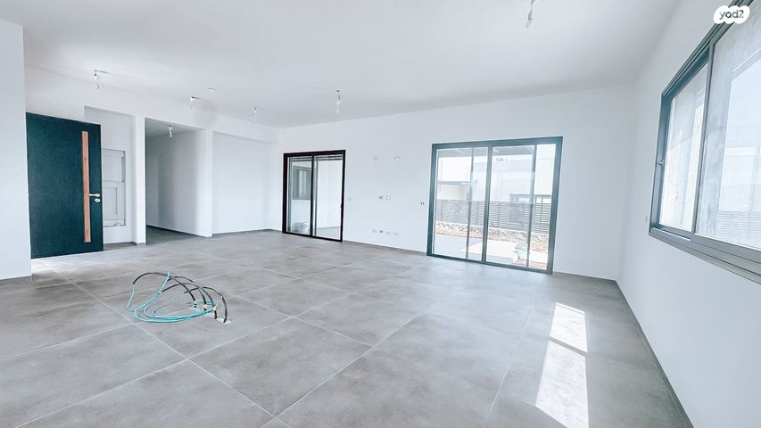 בית פרטי/ קוטג', קלע אלון 1, רובע 11, קצרין