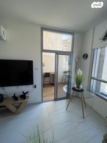 דירה, מרינה, פארק לאומי וחופים, אשקלון