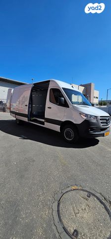 מודעת רכב מרצדס-בנץ ספרינטר