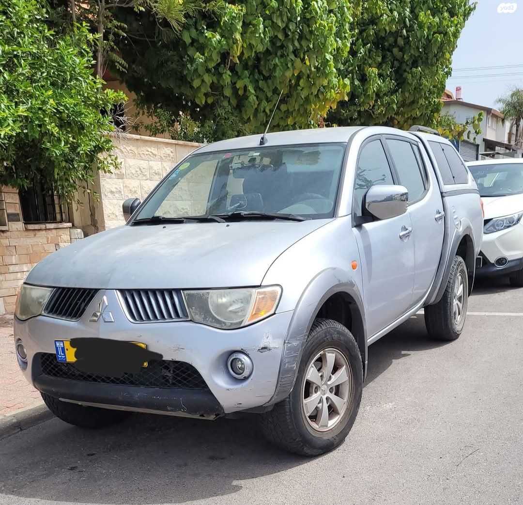 מודעת רכב מיצובישי טרייטון / L200