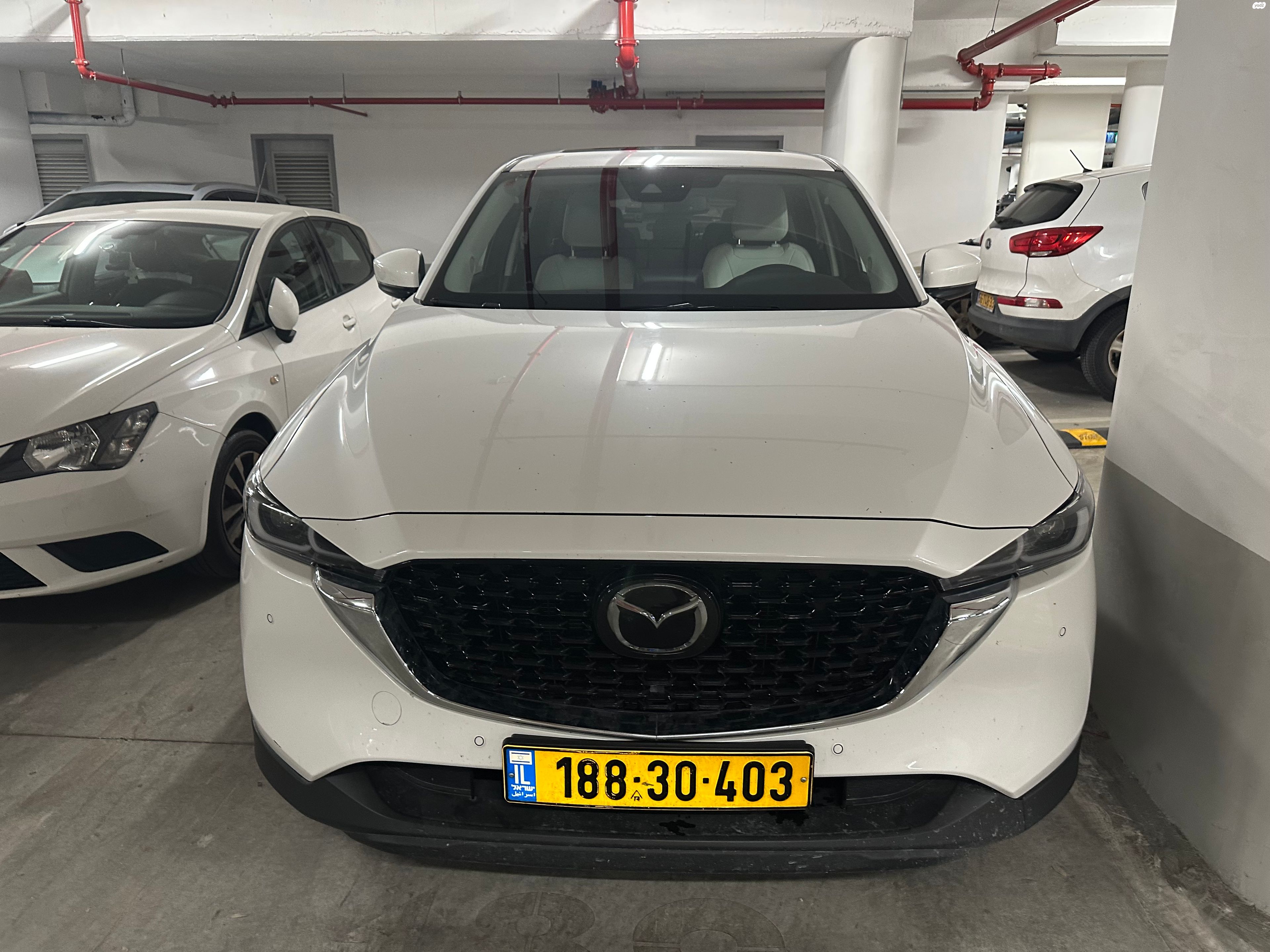 מודעת רכב מאזדה CX-5