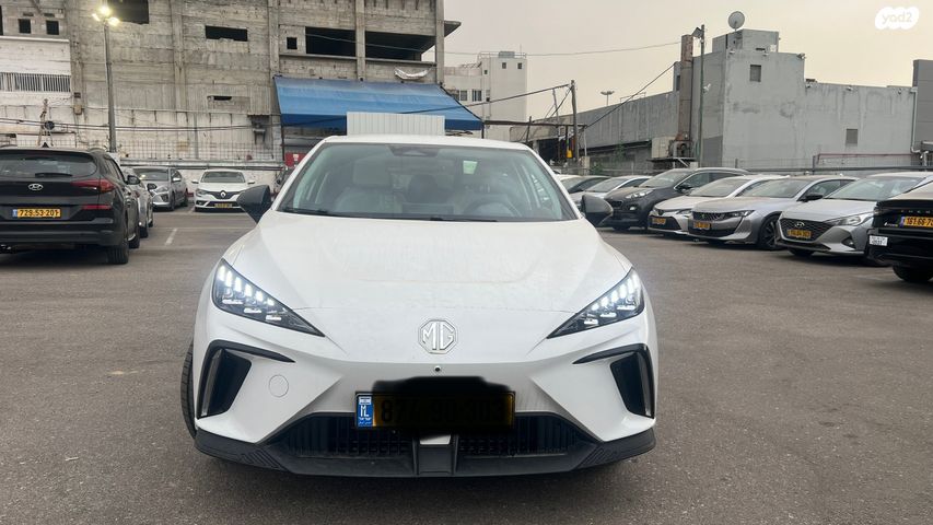 מודעת רכב אם ג'י MG4