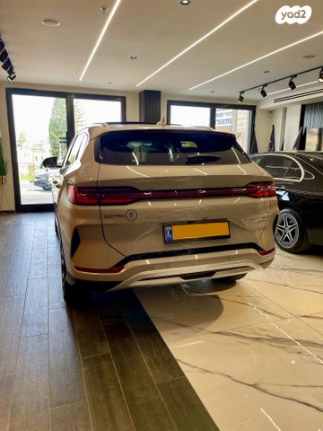 בי.ווי.די סיל U