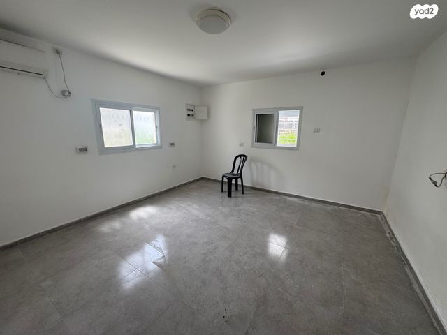 בית פרטי/ קוטג', שאר העיר, קרית עקרון