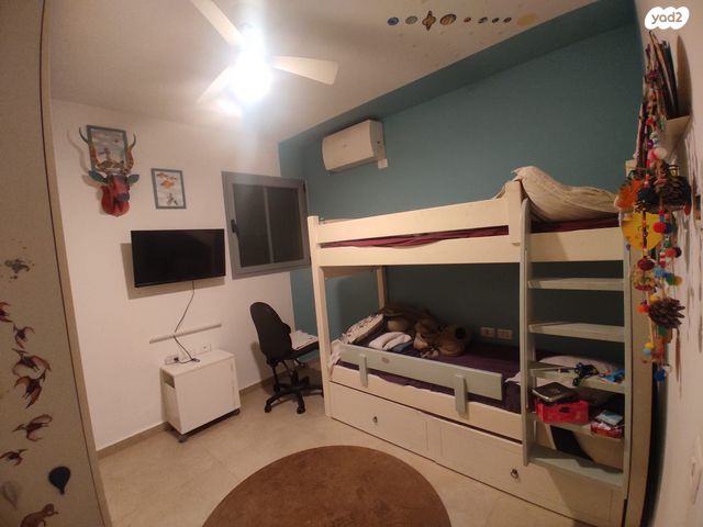 דירה, סנסן, צור הדסה