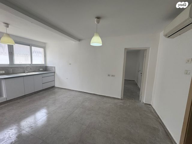 בית פרטי/ קוטג', שאר העיר, קרית עקרון