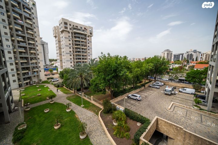 דירה, פנחס מאירי, נווה גן, פתח תקווה