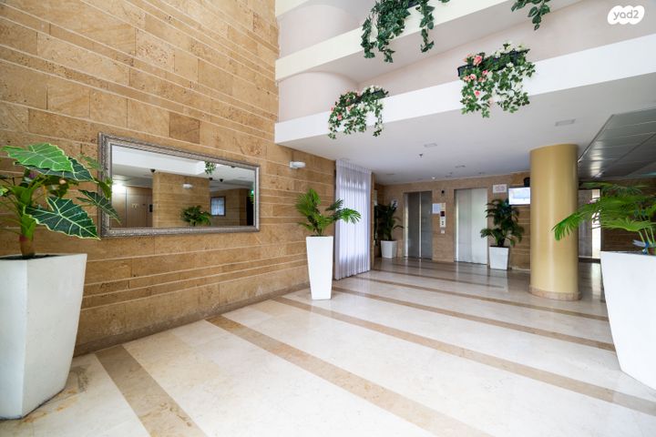 דירה, פנחס מאירי, נווה גן, פתח תקווה