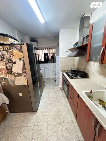 דירה, שמחה הולצברג, נאות שמיר, רמלה