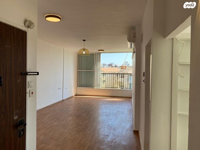 דירה, רוטשילד 56, בת ים