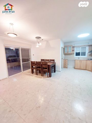 דירה, יעקב סלומון, מורדות נווה שאנן, חיפה