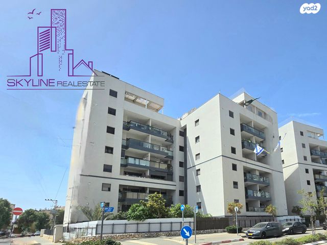 דירה, יאנוש קורצ'אק, קרית נורדאו, נתניה