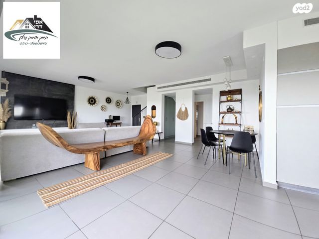 גג/ פנטהאוז, שושנת העמקים 52, רמת אמיר, קדימה צורן