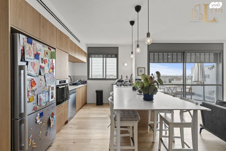 דירה, יעקב גולד, נאות הראשונים, מזכרת בתיה