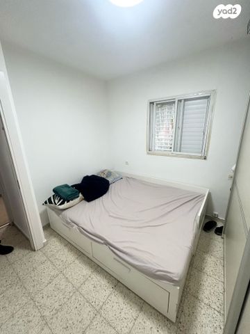 דירה, שמחה הולצברג, נאות שמיר, רמלה