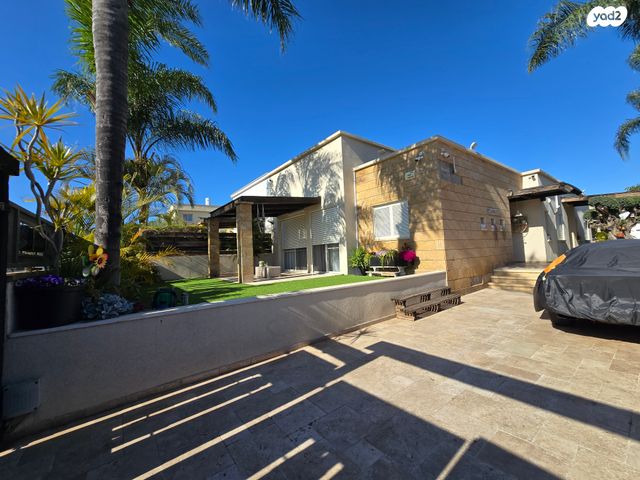 בית פרטי/ קוטג', הדביר, בית אליעזר, חדרה