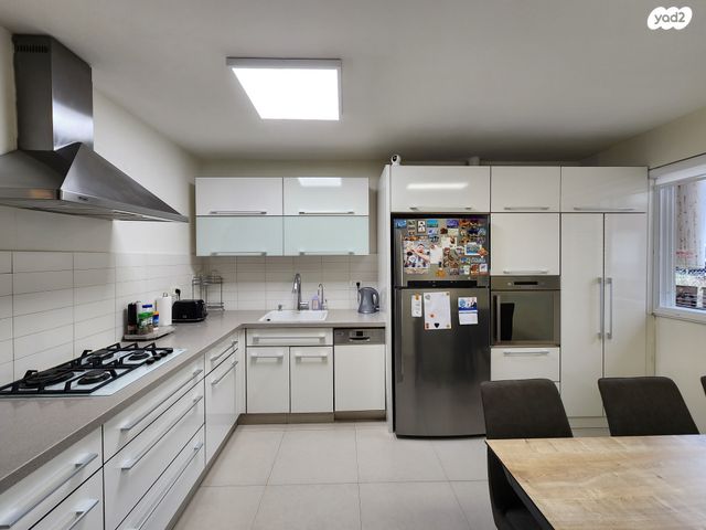 דירה, רמת ורבר, פתח תקווה