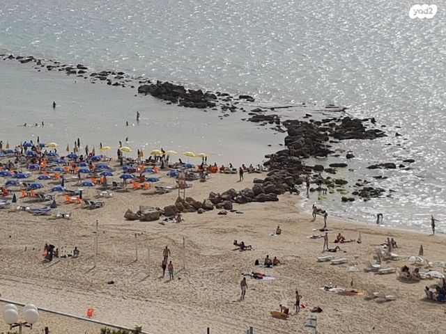 דירה, דרך בן גוריון 47, בת ים