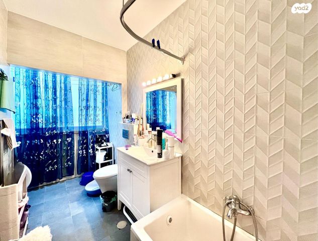 דירה, נחום סוקולוב 52, צפון מזרח מרכז העיר, נתניה