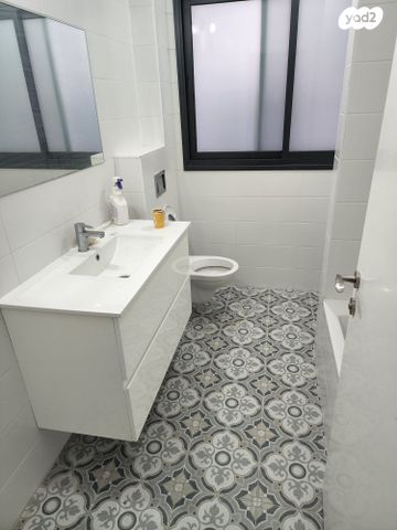 דירת גן, חיבת ציון, שכונת הלל, רמת גן